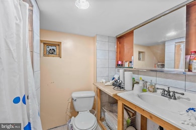 425-427 Bergen Ave, Jersey City, NJ 07304 - photo 7