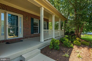 416 Crosman Ct, Purcellville, VA 20132 - photo 5