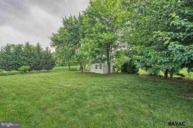 117 Wheaton Dr unit 119, Littlestown, PA 17340 - photo 4