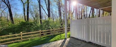 3713 Glenmoor Reserve Ln, Chevy Chase, MD 20815 - photo 5