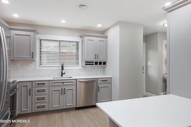 40 Ellsworth Ct, Red Bank, NJ 07701 - photo 5