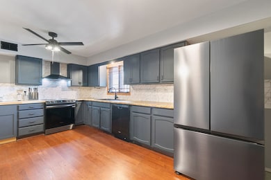 11015 S Theresa Cir unit 3, Palos Hills, IL 60465 - photo 2