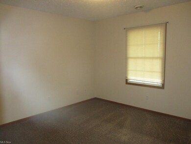 17366 Fairway Dr, Lagrange, OH 44050 - photo 6