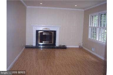 3500 Sleepy Hollow Rd, Falls Church, VA 22044 - photo 5