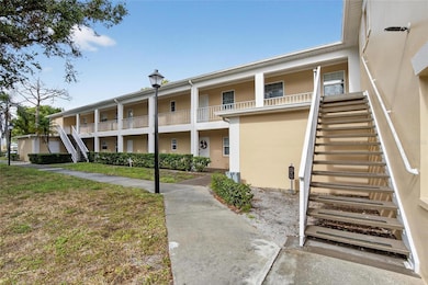 8300 Bardmoor Blvd unit 207, Seminole, FL 33777 - photo 4