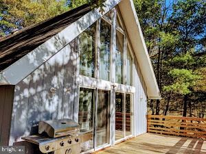 195 Straton Way, Basye-Bryce Mountain, VA 22810 - photo 2