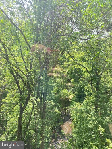 19 Rock Hill Rd unit 5E, Bala Cynwyd, PA 19004 - photo 3