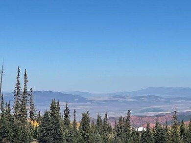 1005 Autumn Dr, Brian Head, UT 84719 - photo 4