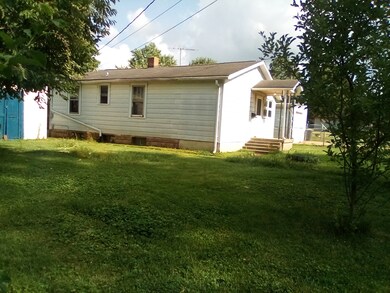 1702 B St, Anderson, IN 46016 - photo 3