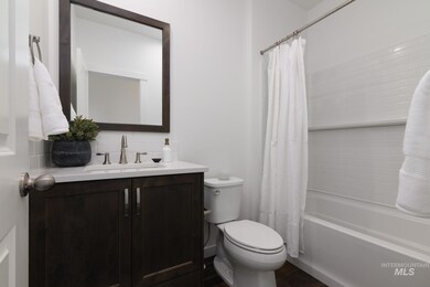 8861 W Tamworth Dr, Star, ID 83669 - photo 7