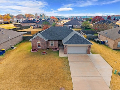 2415 Versailles Dr, Cabot, AR 72023 - photo 2