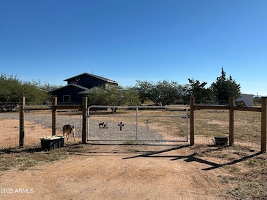 5751 S Red Tail Ln, Hereford, AZ 85615 - photo 3