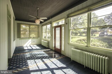 112 N Hammonds Ferry Rd, Linthicum Heights, MD 21090 - photo 5