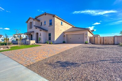 1005 E Hampton Ln-1