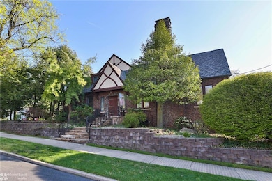 675 Edgeboro Blvd, Bethlehem, PA 18017 - photo 2