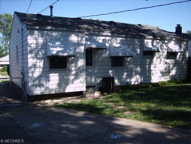 1746 Empire Rd, Wickliffe, OH 44092 - photo 4