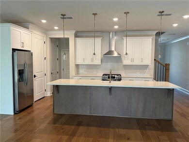 419 Duncan Dene Dr unit 140, Alpharetta, GA 30022 - photo 2