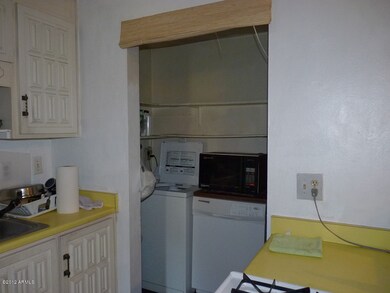 another view of cloths washer