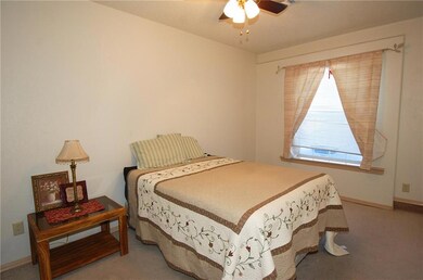 9848 Arabian Nights St, El Paso, TX 79924 - photo 7