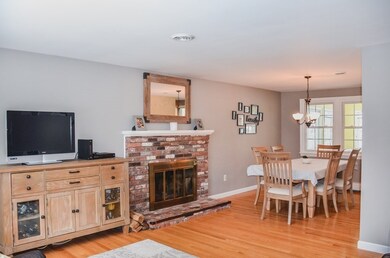 91 Acorn St, Millis, MA 02054 - photo 4