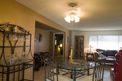 15 -_DiningLiving Room