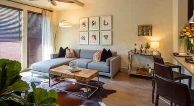 1414 N Texas Ave unit 838, Houston, TX 77002 - photo 4