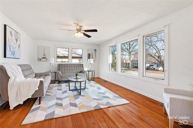 329 Crestview Dr, Bentonville, AR 72712 - photo 5