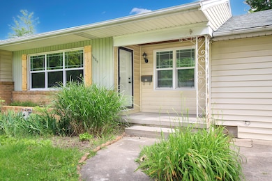 1609 W Broadway, Columbia, MO 65203 - photo 3