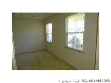 576 Glensford Dr, Fayetteville, NC 28314 - photo 4