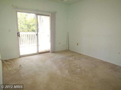 9221 Groffs Mill Dr unit 9221, Owings Mills, MD 21117 - photo 5