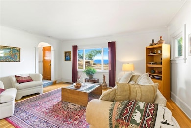 1125 W 12th St, Cedar Falls, IA 50613 - photo 3