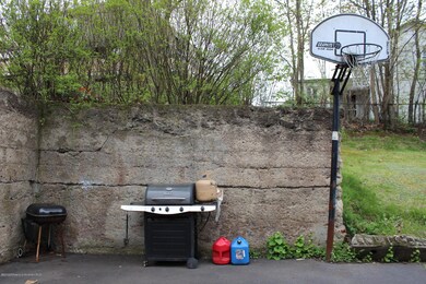 101 E Breaker St, Olyphant, PA 18447 - photo 5