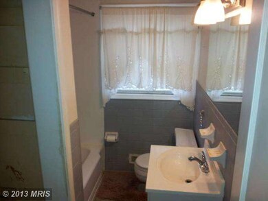 7504 Hillsway Ave, Parkville, MD 21234 - photo 7