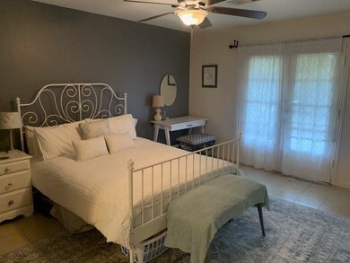 2500 Ridgewood St unit B, Houston, TX 77006 - photo 7