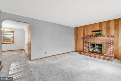 706 Edgewood Rd, Linthicum Heights, MD 21090 - photo 5