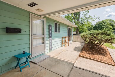 Entrance Front Unit