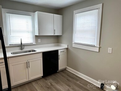 208 S Lexington Dr, Lexington, NC 27292 - photo 7