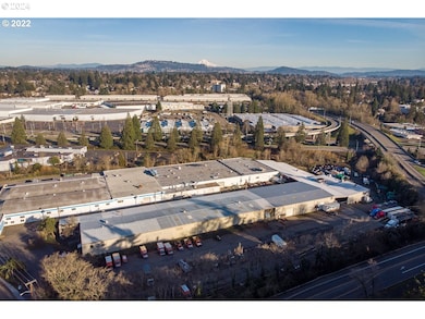 1686 SE McBrod Ave unit 3, Milwaukie, OR 97222 - photo 6