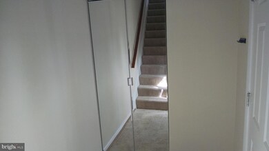 18134 Rolling Meadow Way, Olney, MD 20832 - photo 2