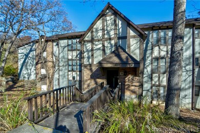 61 Circle Edge unit 1A, Lake Ozark, MO 65049 - photo 6