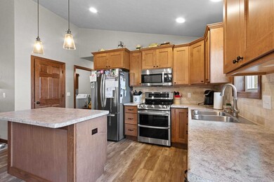 1480 Birch Hill Ln, Shawano, WI 54166 - photo 2