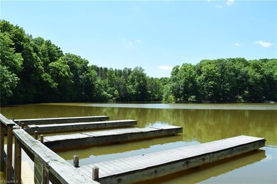 Eagles Nest dock slips