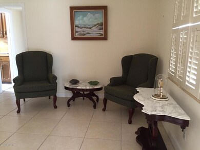 526 Nightingale Rd, Jacksonville, FL 32216 - photo 3