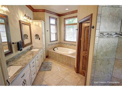 Master Bath/Spa.