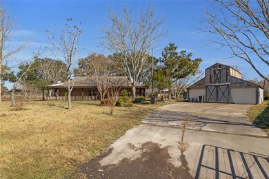 17312 McDonald Rd unit 1, Alvin, TX 77511 - photo 4