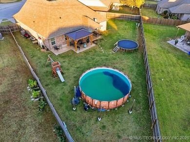 2621 W Tucson Ct, Broken Arrow, OK 74011 - photo 7