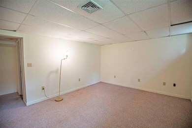 360 Winding Pond Rd, Londonderry, NH 03053 - photo 4