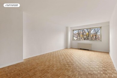 15 Charles Street at Waverly Place unit 6E, New York, NY 10014 - photo 2