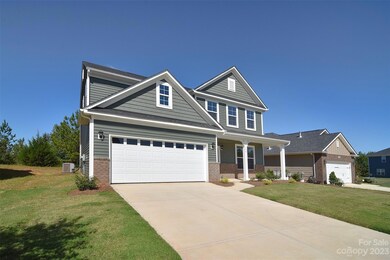 138 Fleming Dr, Statesville, NC 28677 - photo 3