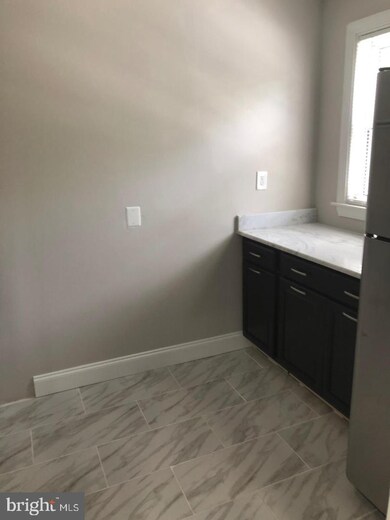 6127 Chinquapin Pkwy unit 2, Baltimore, MD 21239 - photo 6